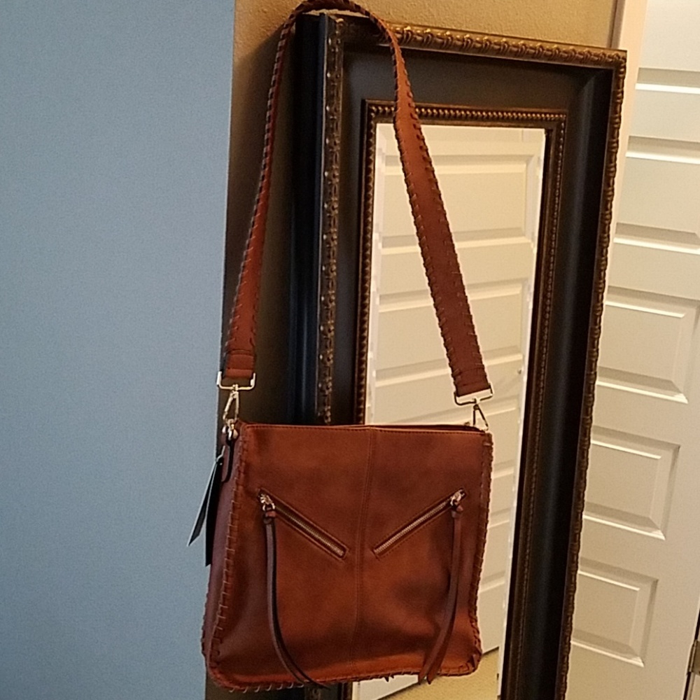 Crossbody bag